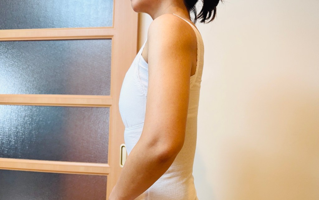 alt="glamoreの和装インナー着用時の写真"
